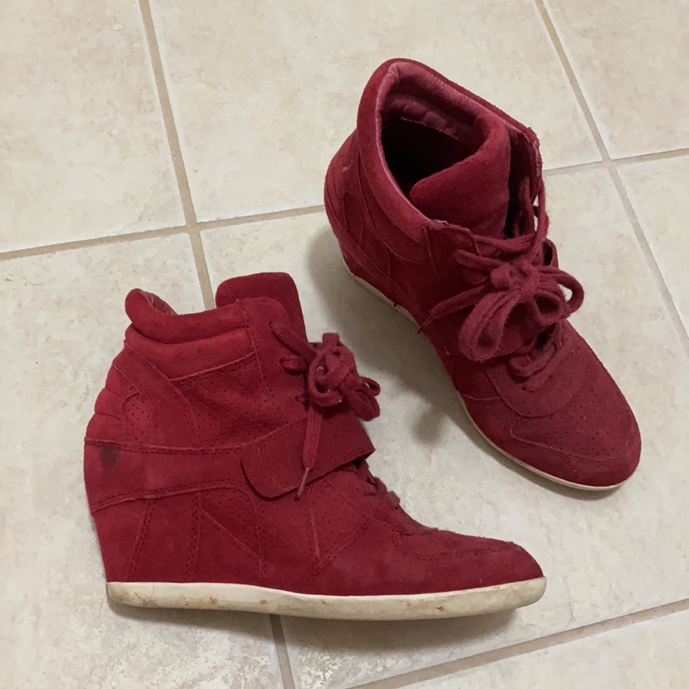 🖤ASH💕Wedge red suede sneakers